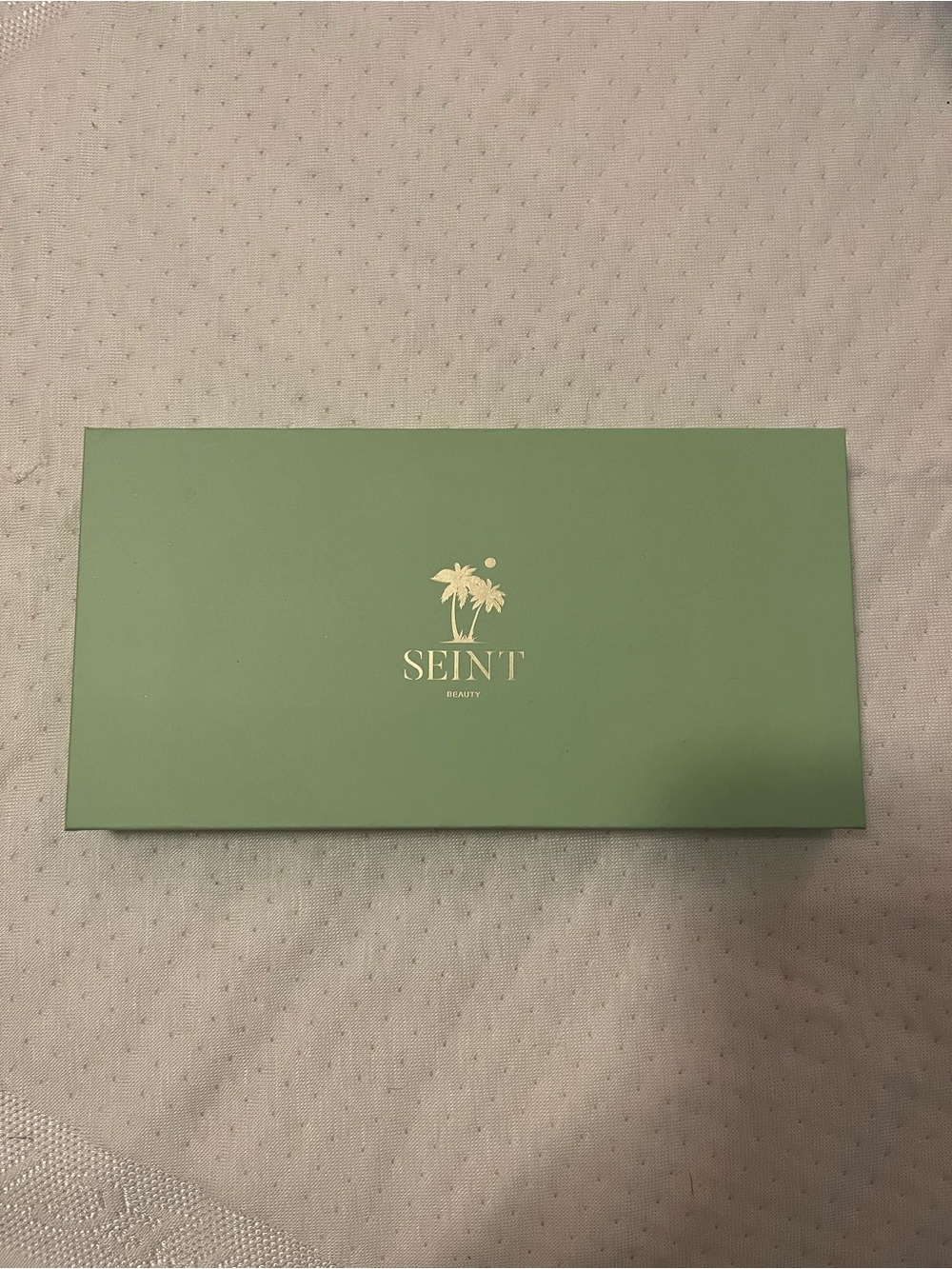 Never Used~SEINT Makeup Pallet #18
